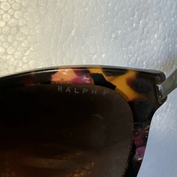 Sunglasses Ralph RA5201 Cat Eye Polarized Pink Marble Gradient Lenses